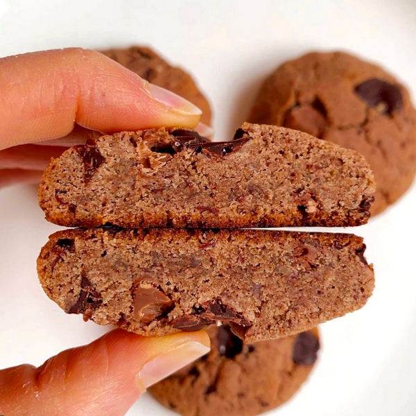 CHUNKY CHOCOLATE COOKIES