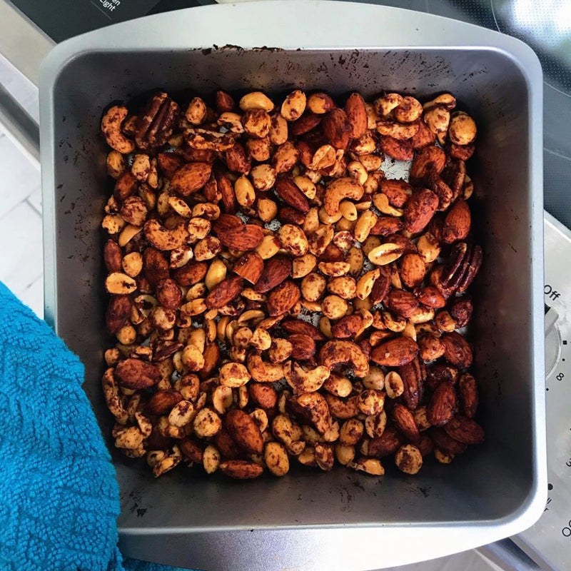 DATE SPREAD ROASTED NUTS